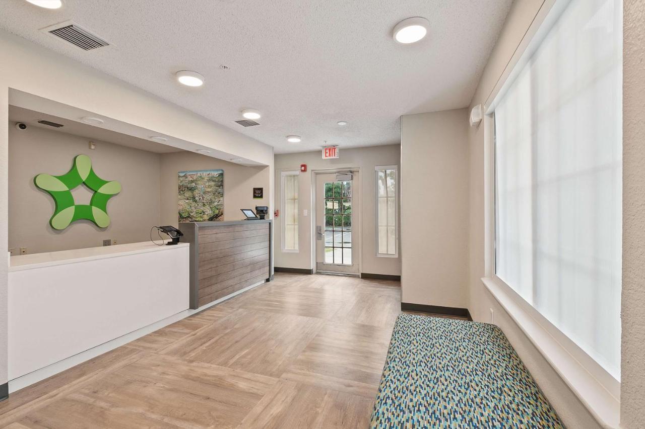 Extended Stay America Suites - Miami - Airport - Blue Lagoon Майами-Спрингс Экстерьер фото