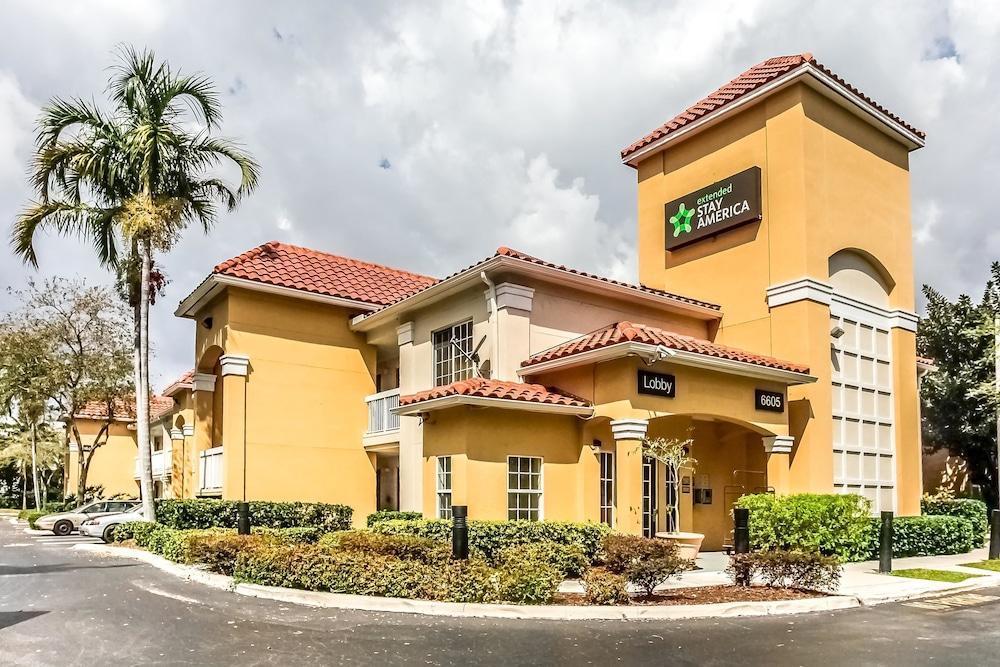 Extended Stay America Suites - Miami - Airport - Blue Lagoon Экстерьер фото