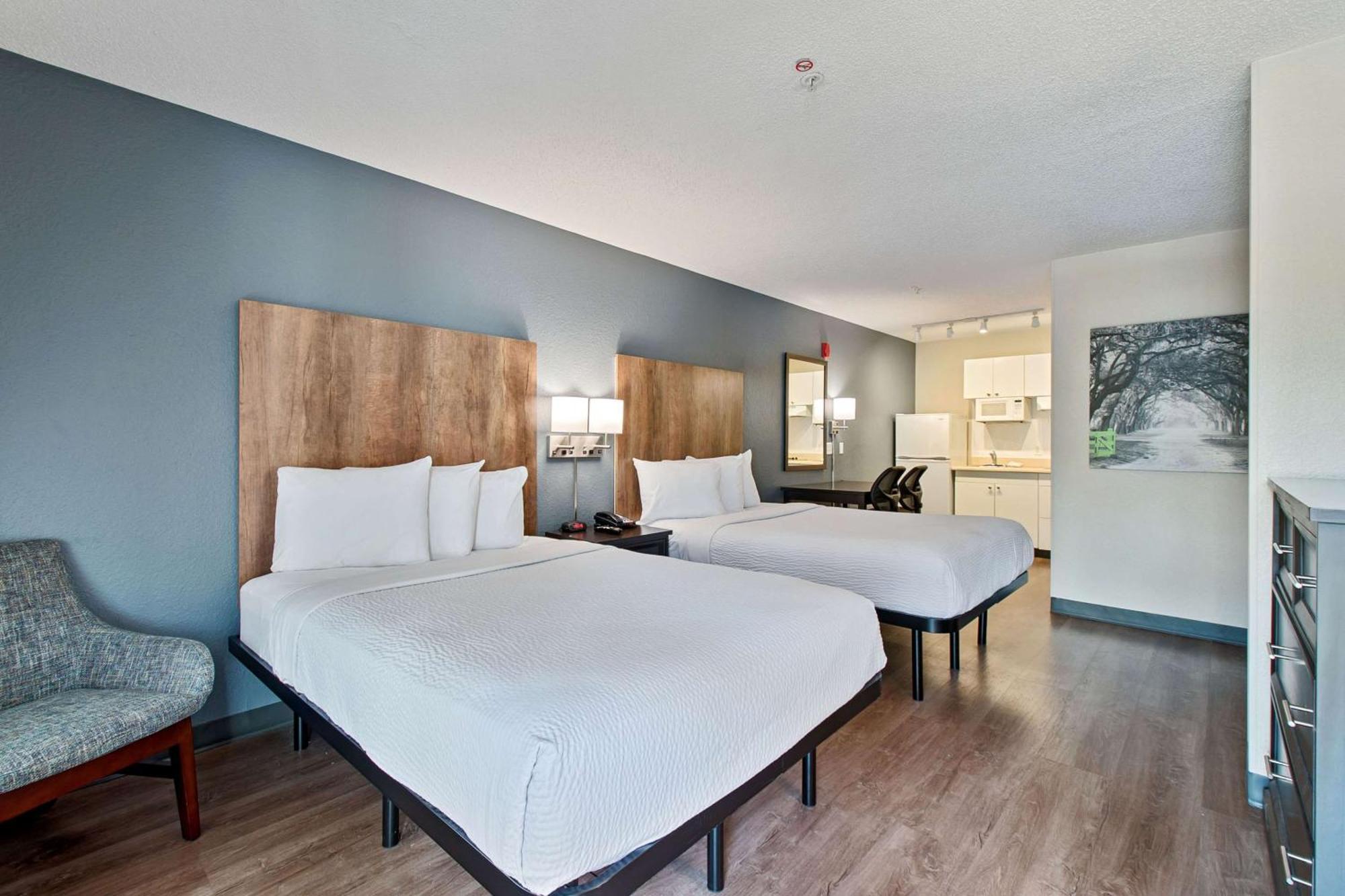 Extended Stay America Suites - Miami - Airport - Blue Lagoon Майами-Спрингс Экстерьер фото